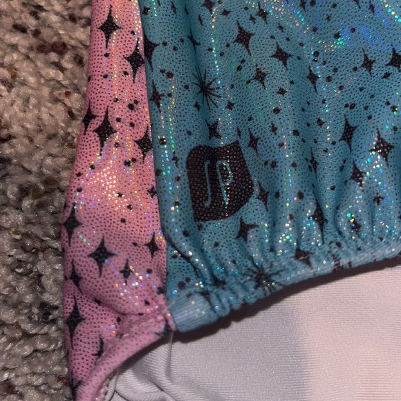 sylvia p leo - Picture 4 of 4